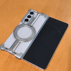 Galaxy z fold 5 SIMフリー（ケース付）