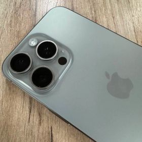 【良品】iPhone 15 pro max｜256GB バッテリー86%