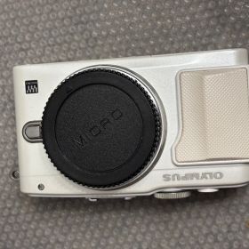 OLYMPUS PEN Lite E-PL6 26021219