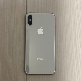 Apple iPhone XS 64GB シルバー SIMロックありdocomo