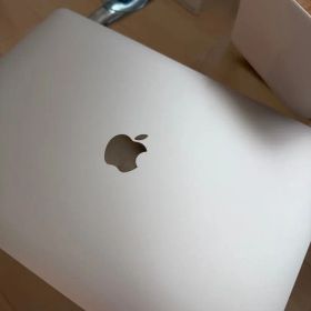 Apple MacBook Air 本体(2020年)シルバー