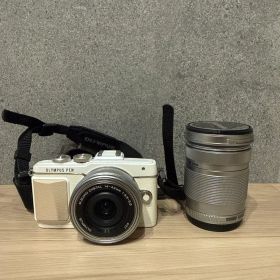 OLYMPUS PEN Lite E-PL7 ミラーレス一眼 本体