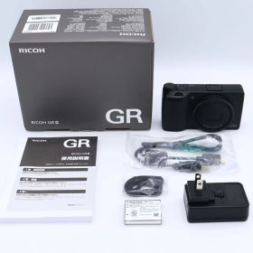 【美品】【シャッター回数：42回】RICOH GR III デジタルカメラ 【APS-Cサイズ大型CMOSセンサー搭載 GRIII GR3 #260810_0202086