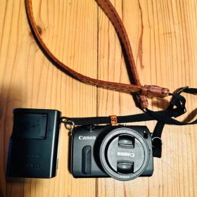 Canon EOS M ミラーレス一眼 本体