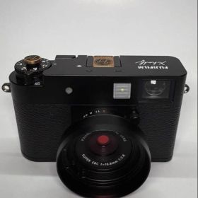 Fujifilm X-half X-HF1-B ブラック(多数パーツ付き)