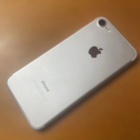 iPhone7 32GB SIMフリー 画面割れあり ホームボタン不可