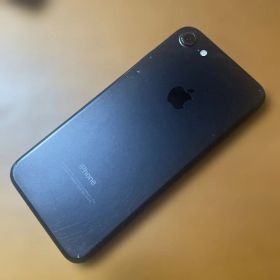 iPhone7 128GB SIMフリー 画面割れあり バッテリー最大容量98%