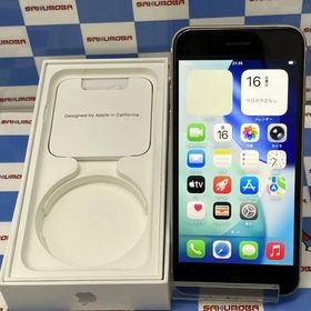 iPhoneSE 第3世代 256GB スターライト MMYK3J/A docomo版SIMフリー