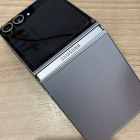 Galaxy Z Flip6 512GB シルバー SIMフリー