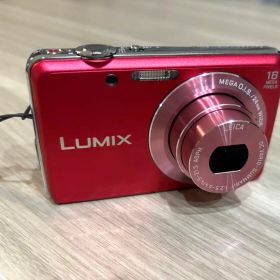 Panasonic LUMIX DMC-FH8