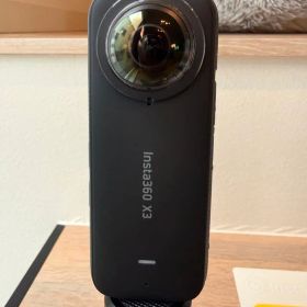 insta360 X3 本体 microSD付属（64GB） 美品 箱付き