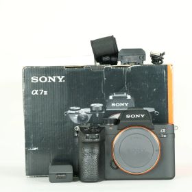 [良品 | シャッター数26,380回] SONY α7 III（ILCE-7M3） [ボディ] | SONY Eマウント