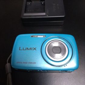 期間限定値下⬛︎パナソニック LUMIX DMC S1 デジタルカメラ ブルー
