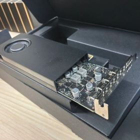 NVIDIA RTX A1000 8G グラフィックボード 本体