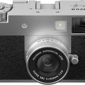新品富士フイルム コンパクトデジタルカメラ X-half シルバー F X-HF1-S