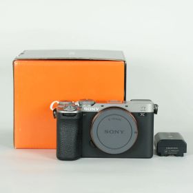 [美品 | シャッター数11,086回] SONY α7C II（ILCE-7CM2） [ボディ シルバー] | SONY Eマウント