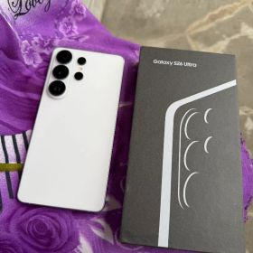 Samsung Galaxy S26 Ultra 本体 「ほぼ新品」