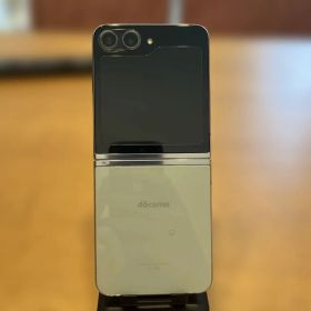docomo Galaxy Z Flip5 SC-54D ミント