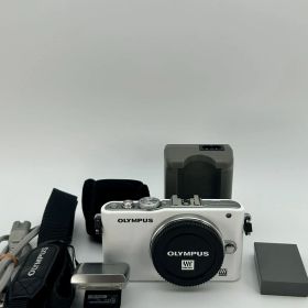 極美品 OLYMPUS PEN Lite E-PL3 ホワイト ボディ 充電器 フラッシュ付