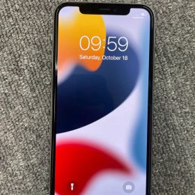 iPhone11Pro-256GB-IOS(15.0)-バッテリー98%です。