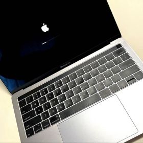 Macbook Pro 13インチ2016 USキーボード256GB