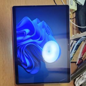 surfacepro8 液晶割れあり RAM16GB SSD128 GB