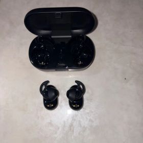 【美品】BOSE QuietComfort Earbuds ノイズキャンセリング