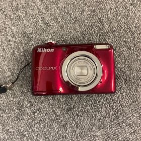 ●【通電確認済】【動作未確認】Nikon ニコン COOLPIX A10 コンパクトデジタルカメラ レッド 1600万画素【カメラ2】【2】