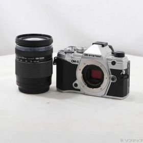 ソフマップ 〔中古品〕 OM-5 14-150mm II レンズキット シルバー【258】