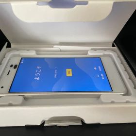 京セラ DIGNO J 704KC パールホワイト SIMロック解除済