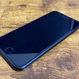 【ジャンク】Apple iPhone se 第2世代 128GB 本体