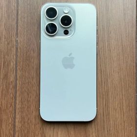 【美品】iPhone 15 Pro 256GB SIMフリー