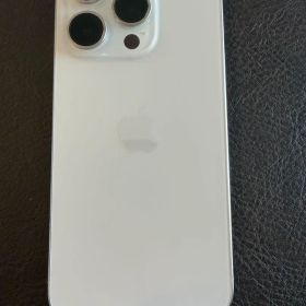 iPhone15pro 512GB ホワイト 本体