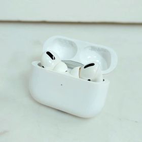 Apple AirPods Pro 本体 MLWK3J/A