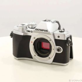 ソフマップ 〔中古品〕 OM-D E-M10 Mark III ボディ シルバー【297】