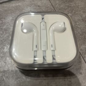 Apple EarPods ヘットフォンプラグ