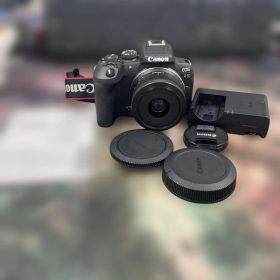 Canon EOS R10 RF-S18-45mm レンズキット 本体美品