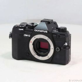 ソフマップ 〔中古品〕 OM-D E-M5 Mark III ボディ ブラック【262】