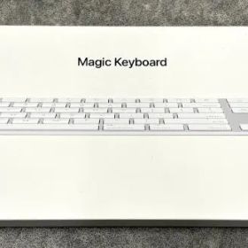 【送料無料】新品 Magic Keyboard（テンキー付き）日本語（JIS）