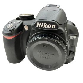 186000 Nikon 一眼レフカメラ D3100 バッテリー通電済