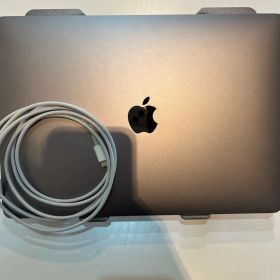 MacBook Air 13インチ Retina ※付属品