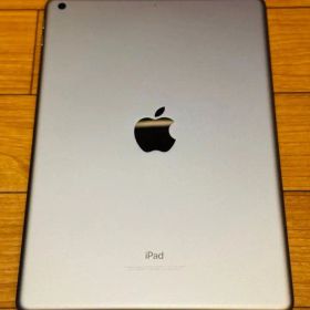 Apple iPad 第6世代 本体 32GB シルバー