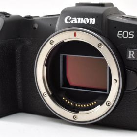 【返品保証】新品級｜Canon キヤノン EOS RP ミラーレス一眼カメラ《ショット数：2000回以下》 #C260821-04