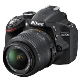 Nikon D3200 デジタル一眼レフカメラ 本体 充電器付き
