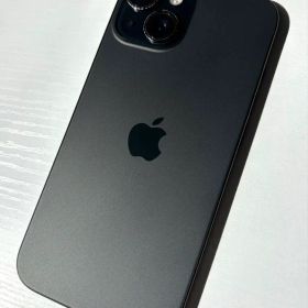 Apple iPhone15 本体 ブラック