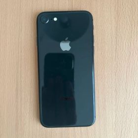 Apple iPhone 8 本体 ブラック