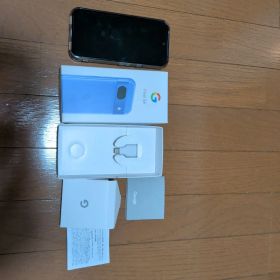 Google Pixel 8a 本体 カバー付