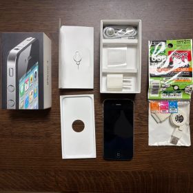 iPhone4 16GB ブラック SoftBank 箱付属品・未使用イヤホン