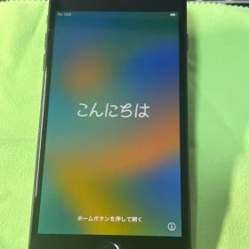 iPhone 8 Plus 64GB バッテリ−100％