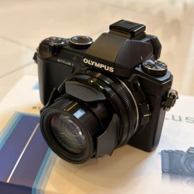 美品 OLYMPUS STYLUS 1 デジタルカメラ